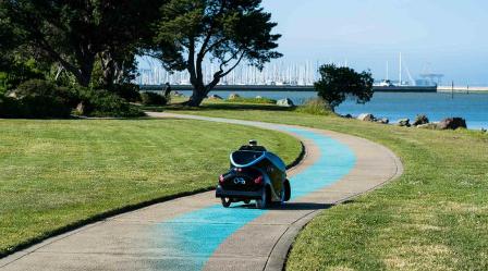 Penghujug 2017 Dubai Resmi Operasionalkan Robot Mobil Patroli Otomatis